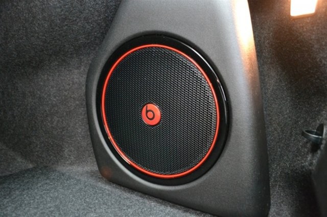 beats by dre car stereo system